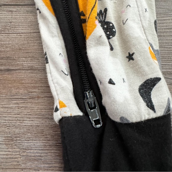 Little Sleepies “Boo Crew” Zippy - 6-12m - Picture 6 of 8